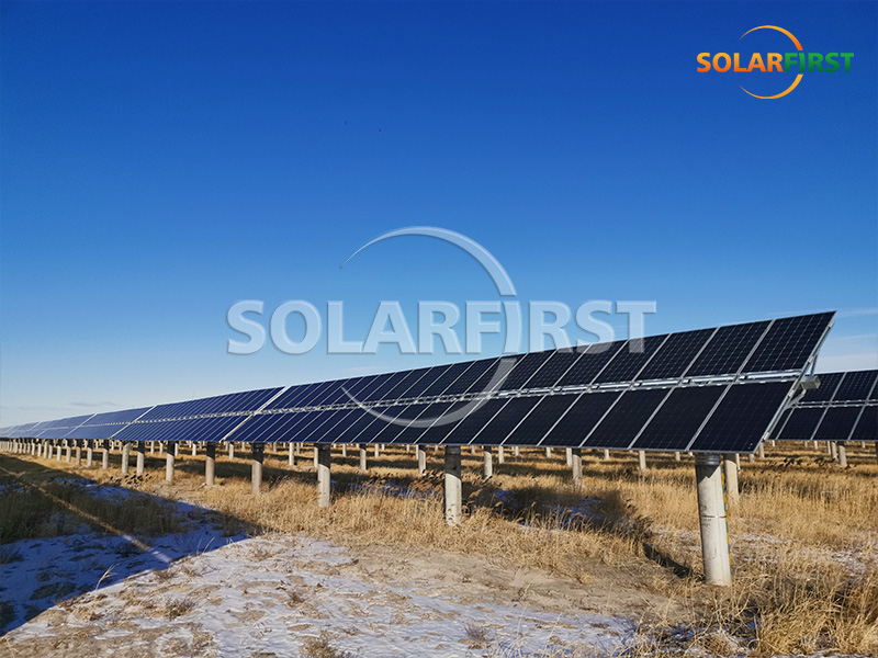 Suivi mono-axe plat de 38,5 MWc dans le Hebei