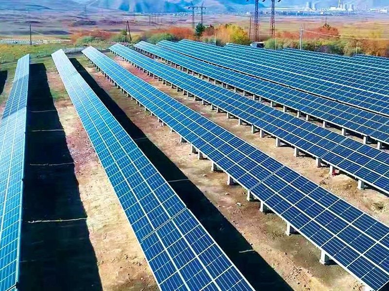 Prévisions de la demande mondiale de modules photovoltaïques : 240 GW en 2022, malgré des contraintes d'approvisionnement