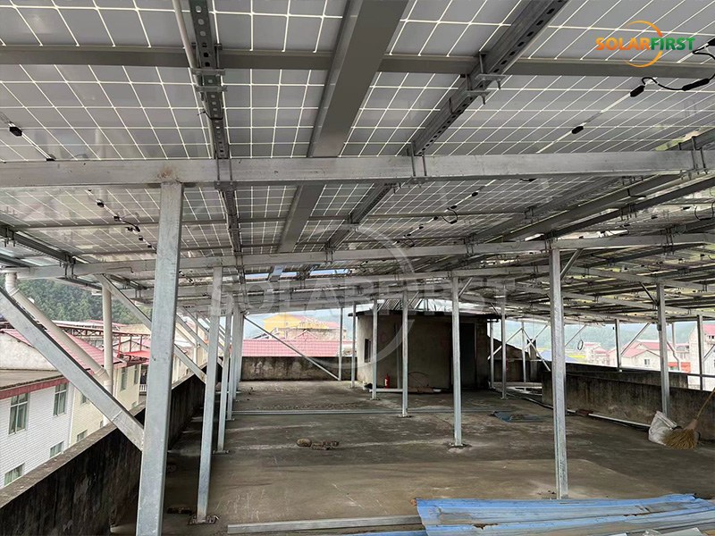 Installation photovoltaïque intégrée de 10 MWc en toiture à Nanping